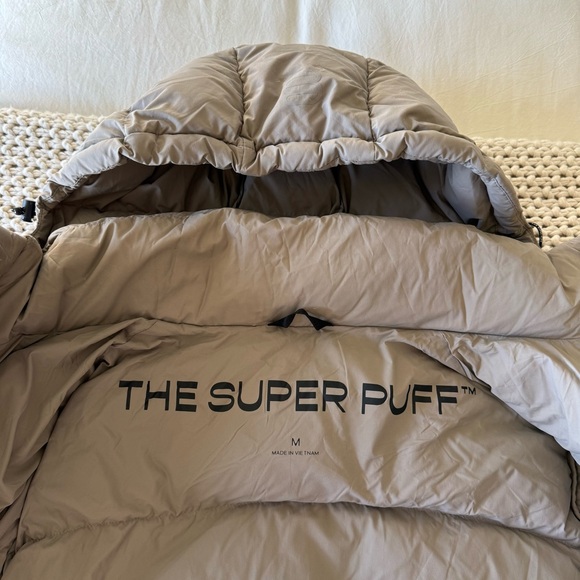 Aritzia Super Puff Long - Picture 3 of 6